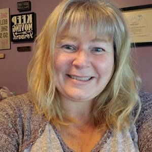 Meet your Posher, Cindy